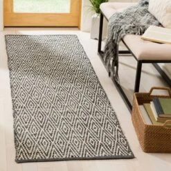 Dorla Rug - Safavieh -Safavieh GUEST 04272f05 2cb1 4a0f af1a 6b1b09d072ab