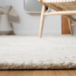 Casablanca CSB775 Hand Tufted Area Rug - Safavieh -Safavieh GUEST 0ad6aa8f adb4 4188 a8c6 e770a22137bd