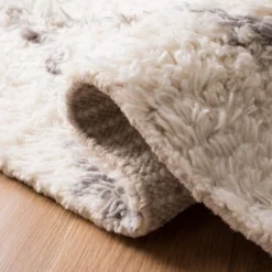 Casablanca CSB951 Hand Tufted Area Rug - Safavieh -Safavieh GUEST 0c044c12 d48a 4ca7 89b4 d1b742f15986