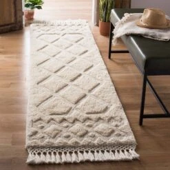 Darleen Rug Ivory - Safavieh