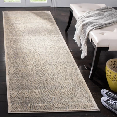 Beatriz Geometric Area Rug - Safavieh 4 Beatriz Geometric Area Rug - Safavieh - Image 2