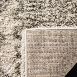 Angelita Rug Ivory/Gray - Safavieh -Safavieh GUEST 453f8429 3e8f 4f7d a235 0b7d0ae03d4e