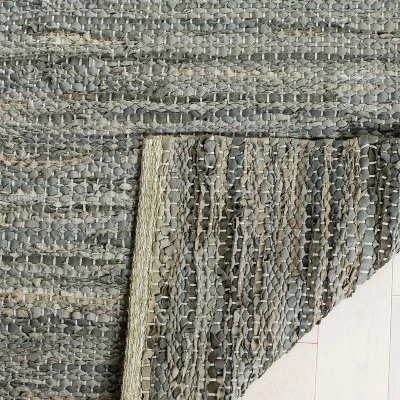 Vida Solid Accent Rug - Safavieh 5 Vida Solid Accent Rug - Safavieh - Image 3