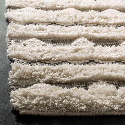 Ashlee Geometric Design Woven Rug - Safavieh 3 Ashlee Geometric Design Woven Rug - Safavieh