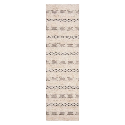 Ashlee Geometric Design Woven Rug - Safavieh 6 Ashlee Geometric Design Woven Rug - Safavieh - Image 4