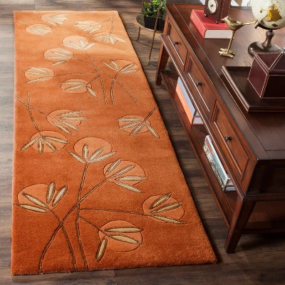 Telford Floral Tufted Rug Orange - Safavieh 4 Telford Floral Tufted Rug Orange - Safavieh - Image 2