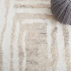 Casablanca CSB541 Hand Knotted Area Rug - Safavieh -Safavieh GUEST 83d7765b 9aca 42b2 9da7 754af021e184