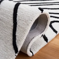 Rodeo Drive RD860 Hand Tufted Area Rug - Safavieh -Safavieh GUEST 859abec1 8af3 4932 9965 fadc39973bf3