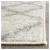 Ivory/Silver Geometric Loomed Accent Rug - (3'x5') - Safavieh -Safavieh GUEST 877d2968 fc45 4c38 9b64 965c05ea294b