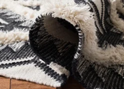 Kenya KNY453 Hand Woven Global Area Rug - Safavieh -Safavieh GUEST 892d4ea7 2cb3 47d2 b2f5 09ea1d386006