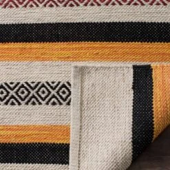 Ericka Stripe Woven Rug - Safavieh -Safavieh GUEST 89e94b8d 3c78 4e70 a279 e2a2ada2be83