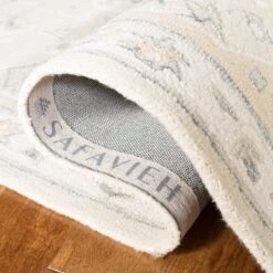 Micro-Loop MLP505 Hand Tufted Area Rug - Safavieh -Safavieh GUEST 999820f7 ec1c 4ba4 a420 e6d1280c97eb