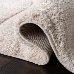 Loriana Loomed Rug - Safavieh -Safavieh GUEST 9f4553e4 0edb 429d ab6b d667f8b7e190