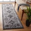 Vintage Hamadan VTH293 Power Loomed Area Rug - Safavieh -Safavieh GUEST afdbe52c 7056 431e b9ab a258ccb8b50f