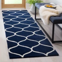 Brittany Geometric Tufted Accent Rug - Safavieh -Safavieh GUEST cc0f5d1c 4551 43e8 ae3f c9ecf4b46358