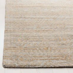 Natalie Geometric Woven Accent Rug - Safavieh