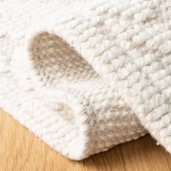 Freddie Medallion Woven Rug - Safavieh -Safavieh GUEST d186c202 4fa3 4ae1 bed9 77a37cb64caf