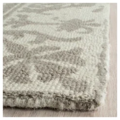 2'3"x8' Runner Restoration Vintage Rug Light Sage - Safavieh