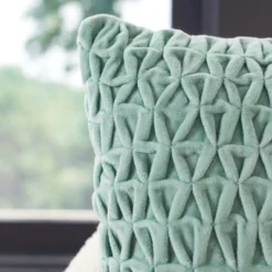 Lensa Pillow - Safavieh -Safavieh GUEST de258fb8 cfc1 4e2b 97b2 33118c8546fa