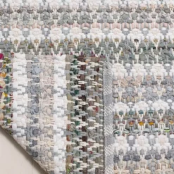 Irvette Woven Rug - Safavieh -Safavieh GUEST e1e21a5f 1c7b 4c49 a47f 702d0527a5a6