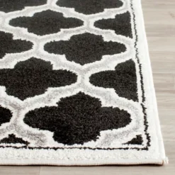 Coco Loomed Rug - Safavieh -Safavieh GUEST e230bb6c 5d53 4781 9af9 8b71bfd0604f