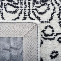 Metro MET993 Hand Tufted Area Rug - Safavieh 11 Metro MET993 Hand Tufted Area Rug - Safavieh -Safavieh GUEST eb753f2c a99b 4587 9c30 6214143e49f4