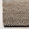 Iona Geometric Accent Rug - Safavieh -Safavieh GUEST f0b2d5b8 a60e 4b42 a72e 5f7cfcc949bc