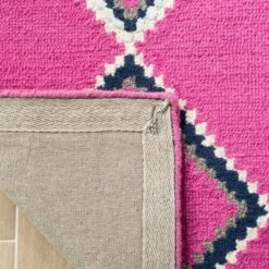 Jill Geometric Tufted Area Rug - Safavieh -Safavieh GUEST fc6b33d5 029b 4e18 8c72 6e2edea4308f